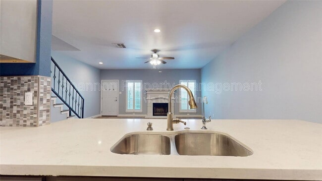 Building Photo - 2984 Holly Hall St