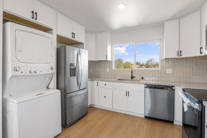 Building Photo - 3730 Acacia St