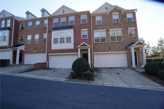 Primary Photo - 4652 Creekside Villas Way