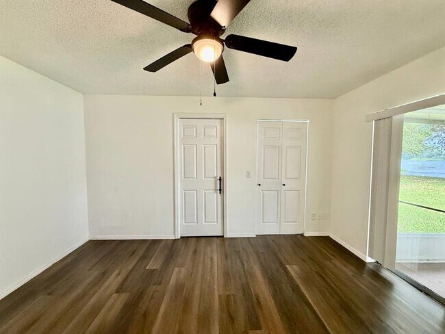 Building Photo - 1317 Coolridge Dr