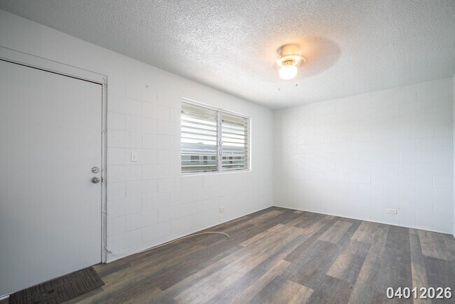 Building Photo - 617 McNeill St