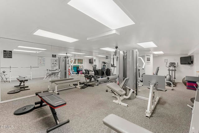 Building Photo - 1520 S Beverly Glen Blvd