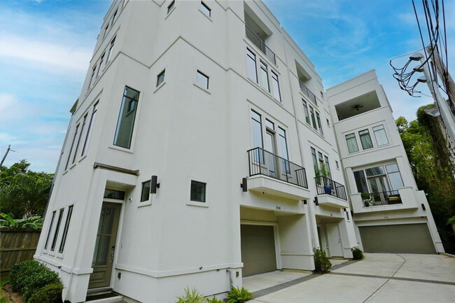 Building Photo - 2512 Morgan St
