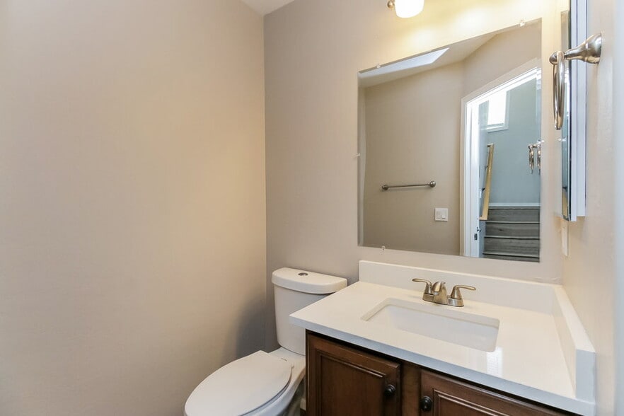 Building Photo - 4173 E Jasper Dr