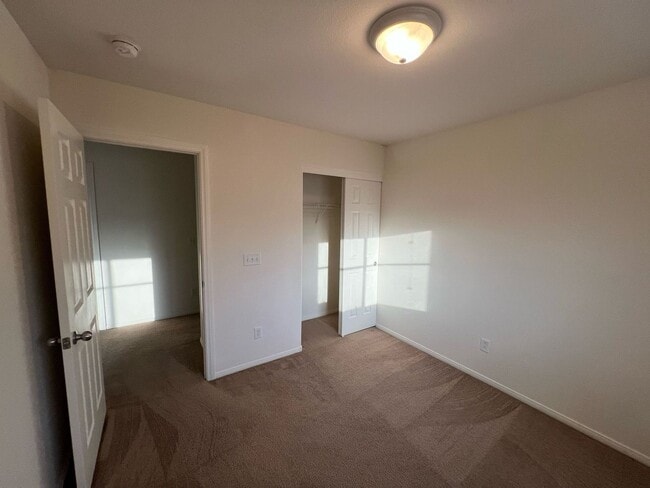 Building Photo - 8034 Indian Blanket St