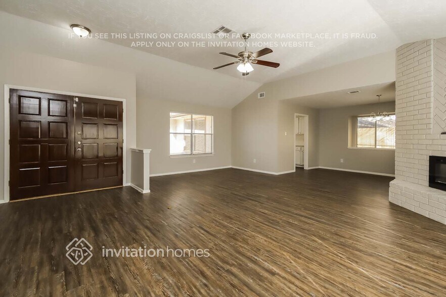Building Photo - 4126 Sequoia St