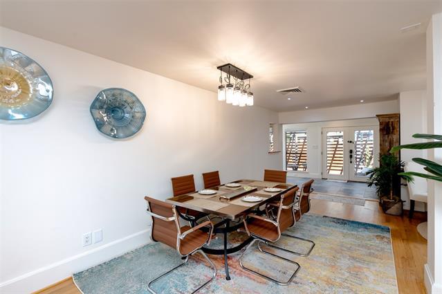 Building Photo - 803 Brookhurst Dr