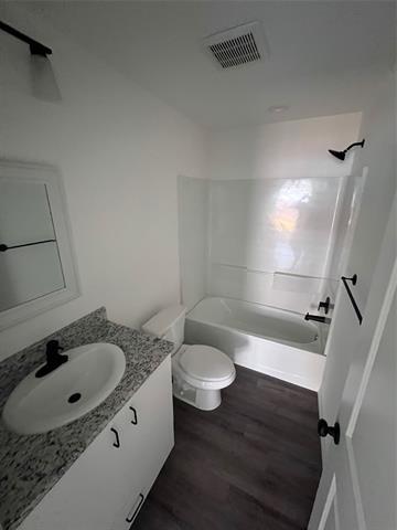 Building Photo - 1603 Franklin St