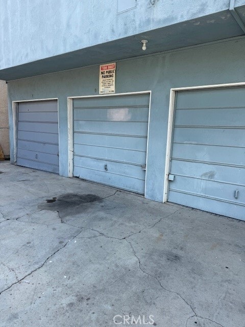Building Photo - 1041 Bennett Ave