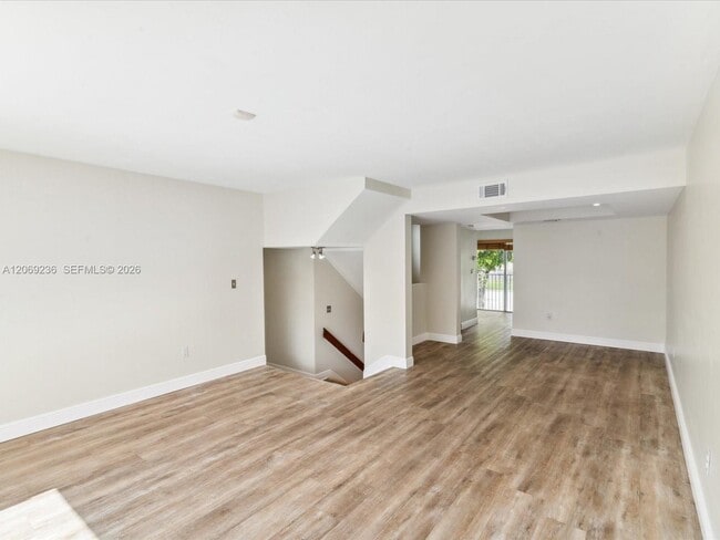 Building Photo - 390 NW 86th Pl