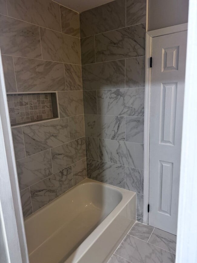 Building Photo - New For Rent in Pinson!