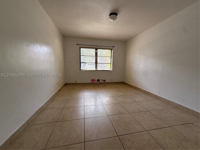 Building Photo - 7913 SW 104th St