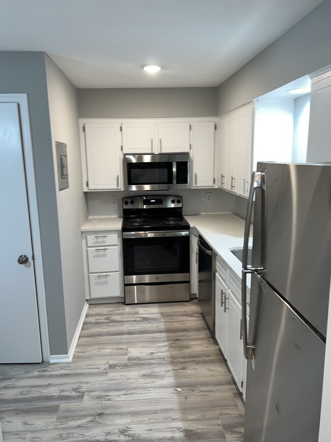 2BD 2BT- Kitchen - The Frederick