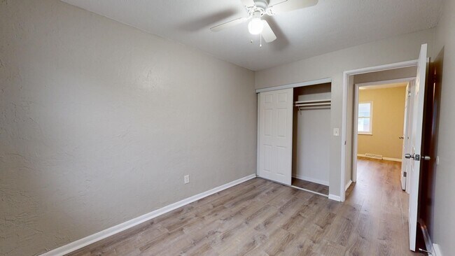 Building Photo - 630 Abbe Rd S