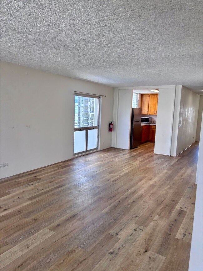 Building Photo - For Rent | A 3 Bedroom, 3 Bathroom, with 1 Assigned Parking Stall at Waipuna