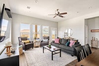 Building Photo - 804 1/2 Johnson Crawford Circle-SI ID1264805P