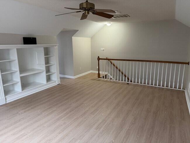 Building Photo - Spacious Four Bedroom Home Near Quail Hollow Neighborhoods!