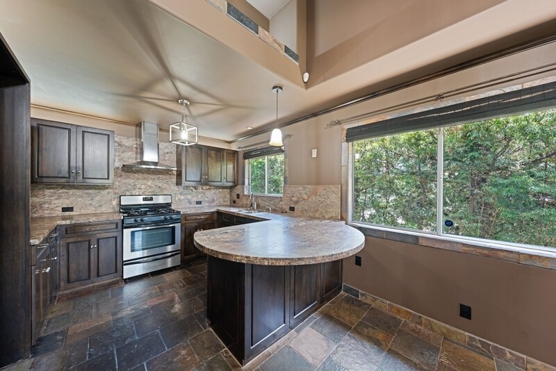 Building Photo - 3953 W 178th St