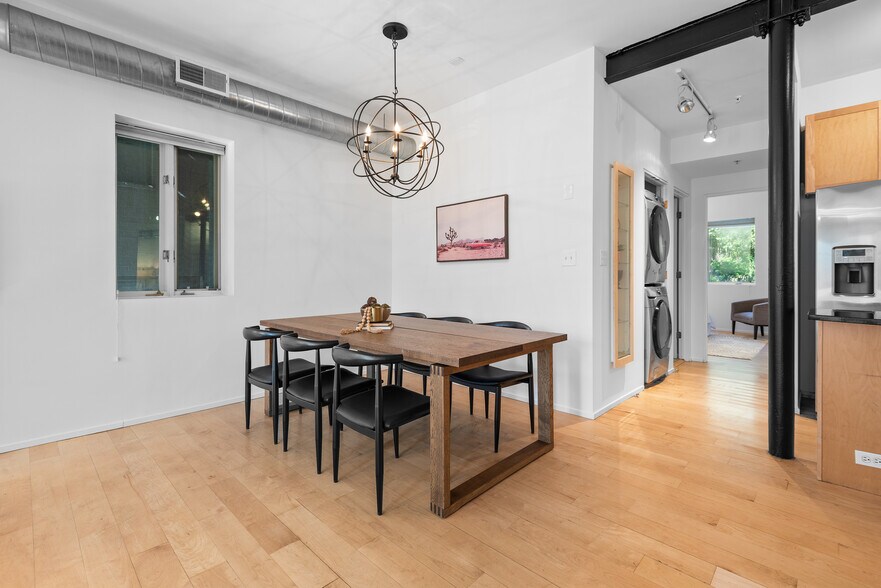 Building Photo - 2307 15th St NW