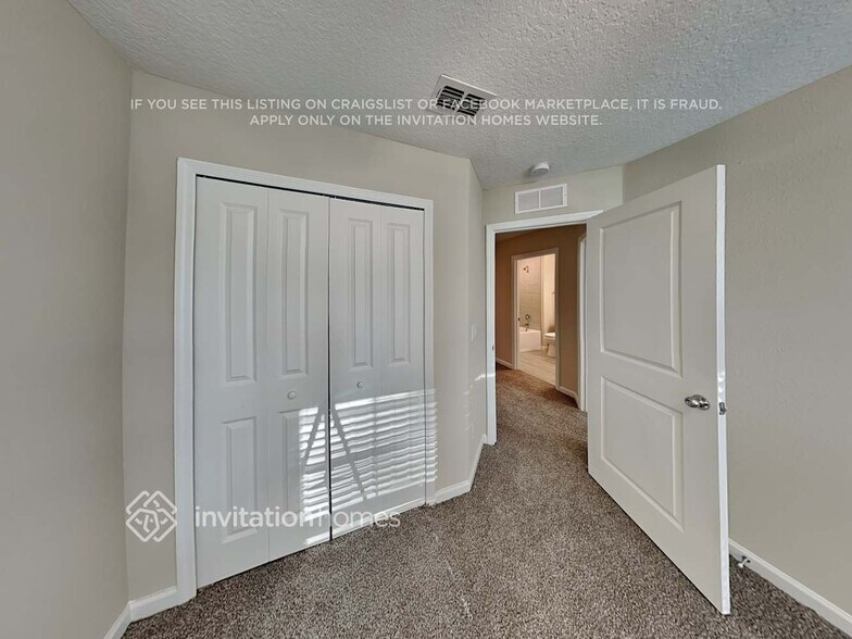 Building Photo - 13234 Shore Grass Dr