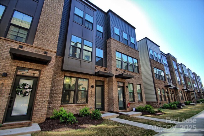 Building Photo - 3014 Terroir Ln