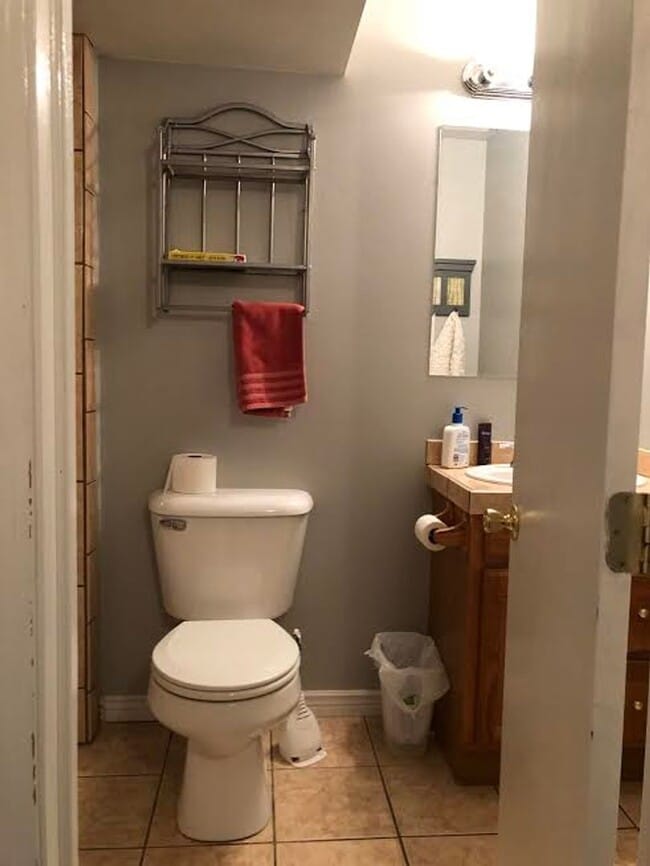 Building Photo - 4 Bd, 2 Ba, Home, Quiet Neighborhood, Great Floorplan, Mature Landscaping!