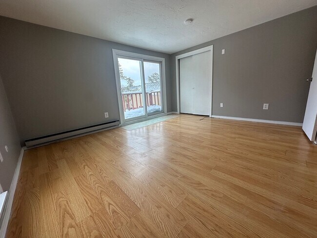 Building Photo - 10 Tideview Path