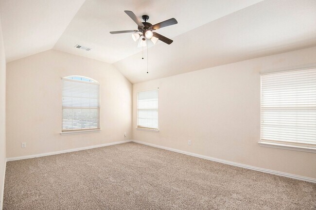 Building Photo - Discover your dream rental in Fort Worth, TX!