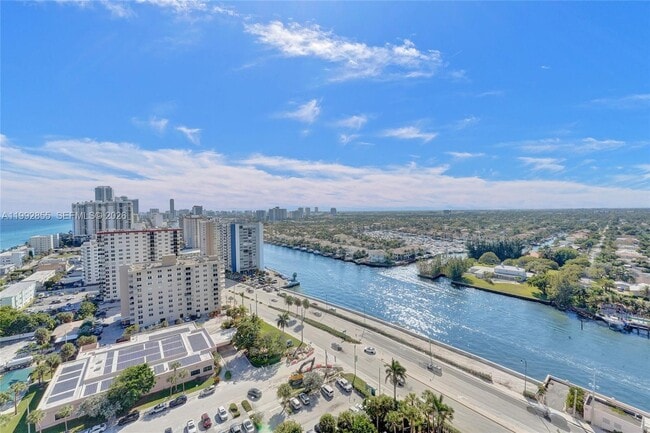 Building Photo - 1201 S Ocean Dr