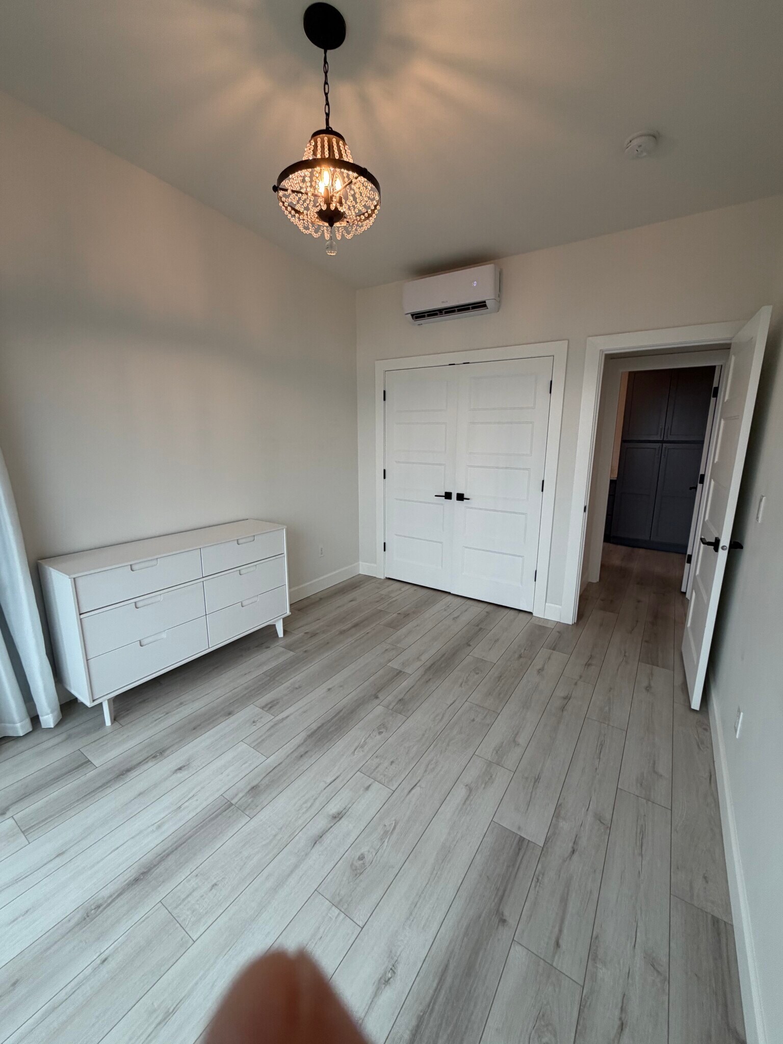 Spacious Bedroom with views of Mt. Rainier & Commencement Bay - 3020 N 33rd St