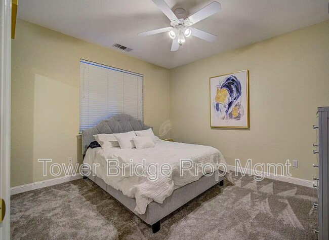 Building Photo - 1518 Southridge Ct