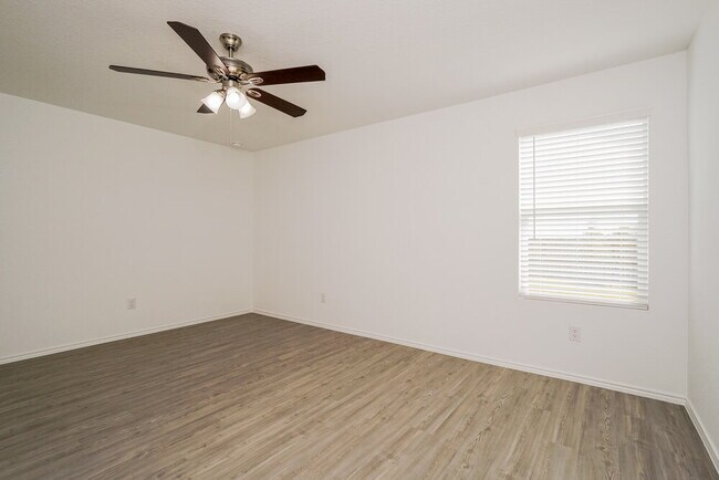 Building Photo - 14404 Penny Run