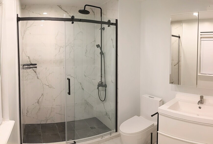 Bathroom 2 - 2271 J Lawson Blvd