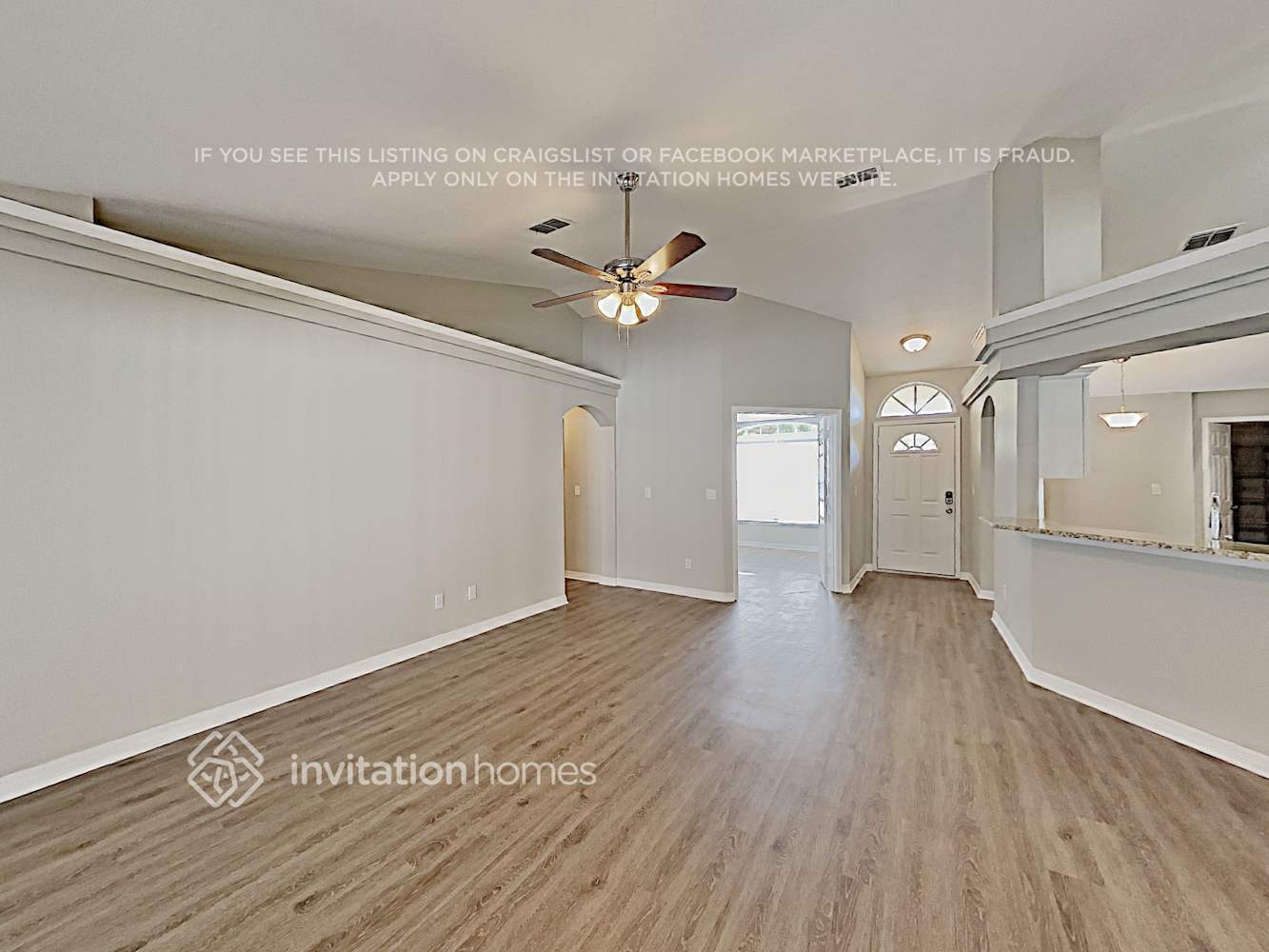 Building Photo - 3229 Sawgrass Creek Cir