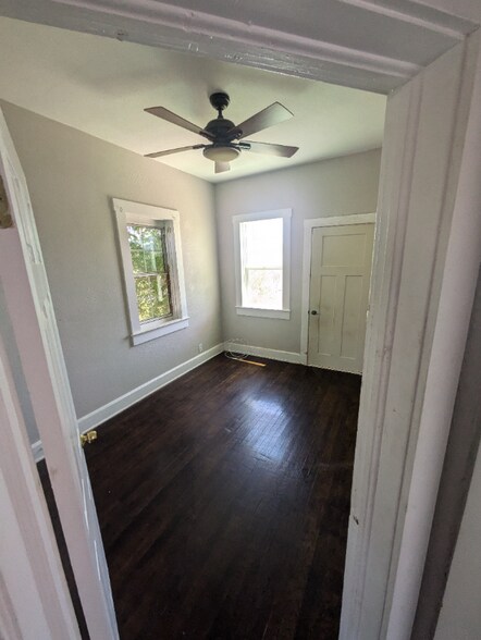 Building Photo - 3318 Nations Ave