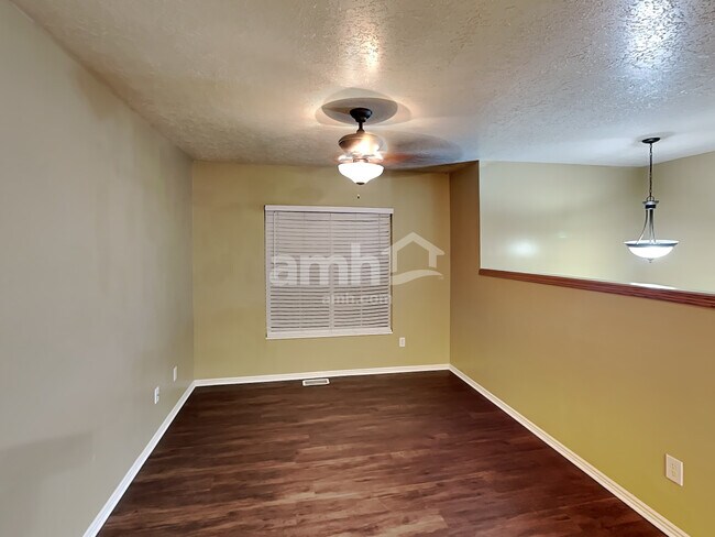 Building Photo - 948 W 1400 N