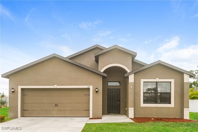 Primary Photo - 105 NE 7th Pl