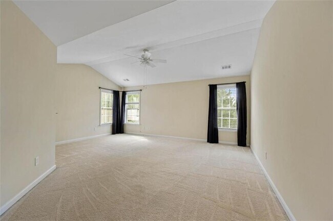 Building Photo - 773 Van Briggle Path NE