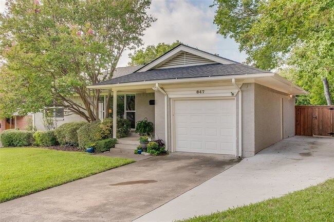 Building Photo - 847 Peavy Rd