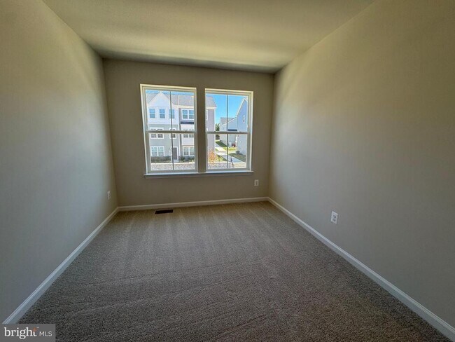 Building Photo - 1339 Cedar Vly Rd