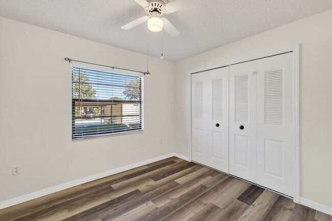 Building Photo - 12520 Orangewood Ct