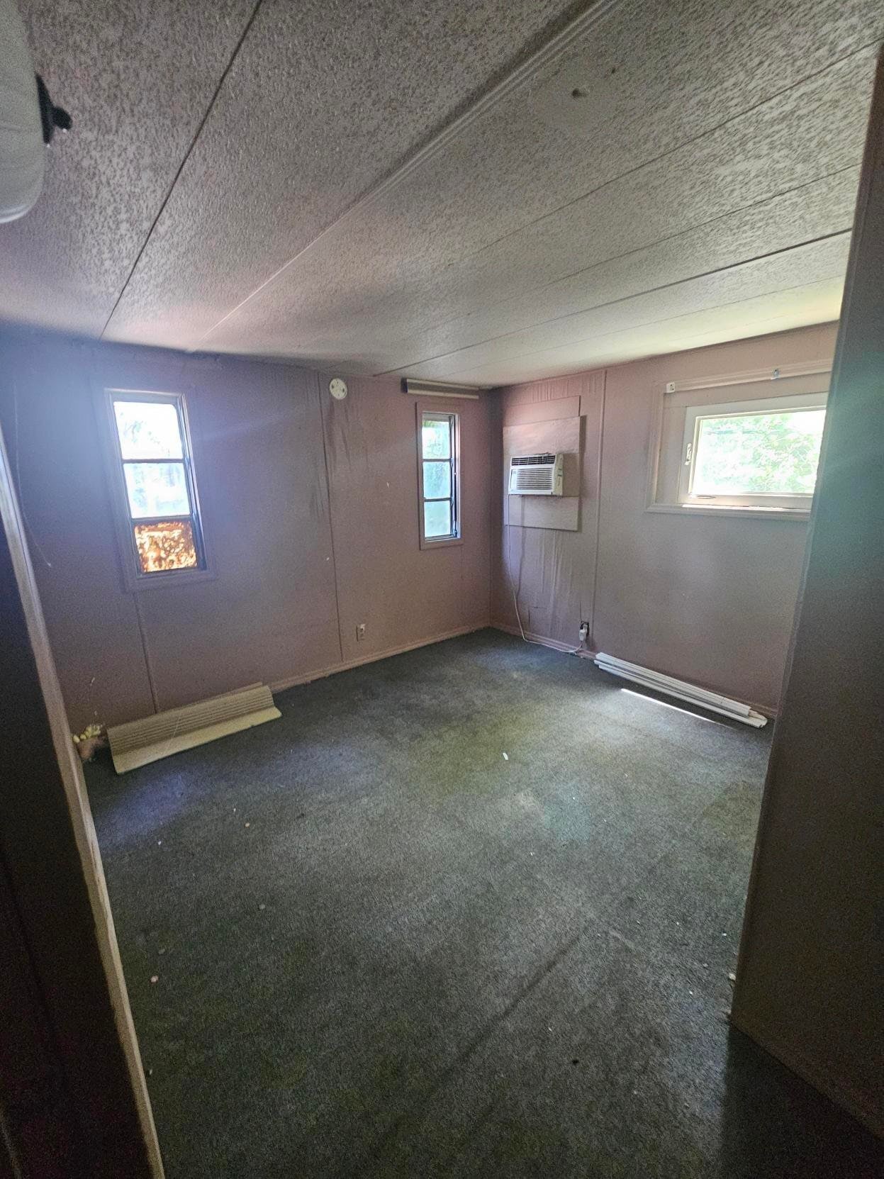 Building Photo - 920 Boardwalk Ln