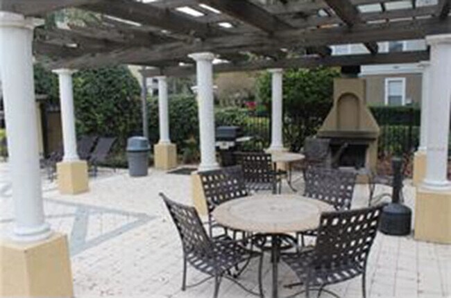 Building Photo - RIVERVIEW: Allegro Palms - 1 bed/1 bath, 3...