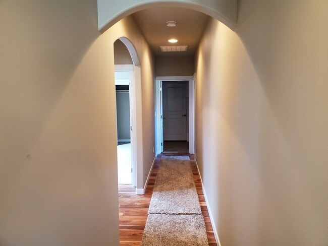 Building Photo - COMING SOON - 3 Bed 2 Bath single level - Fence - 2 Car Garage