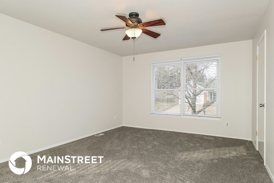 Building Photo - 16504 Forest Pine Dr