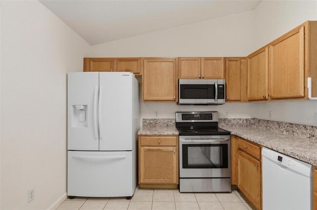 Building Photo - 6 Plateau Pl