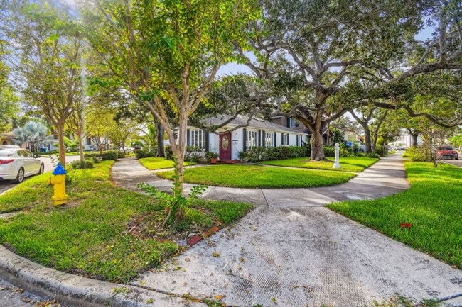Building Photo - Beautiful Home on Davis Island