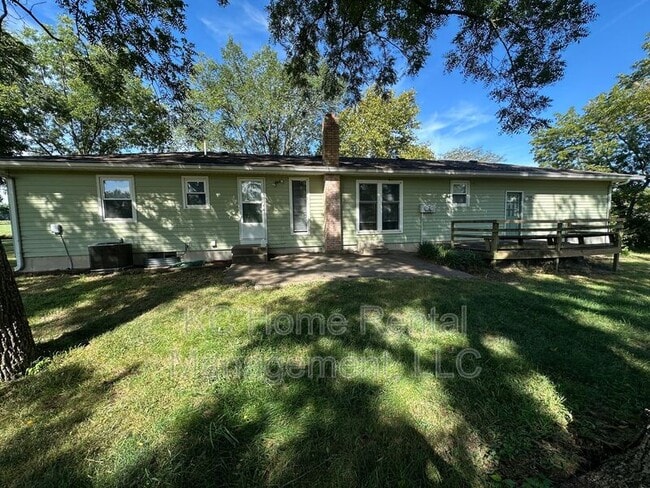 Building Photo - 19355 S Cedar Niles Rd