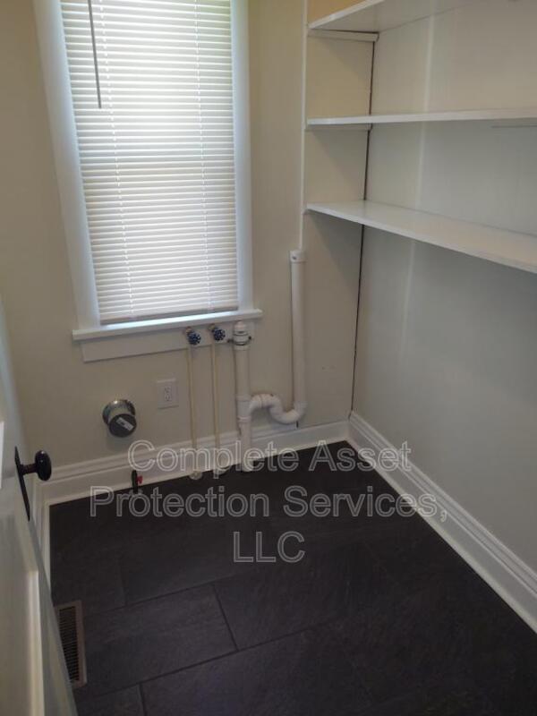 Building Photo - 1406 Kentucky St