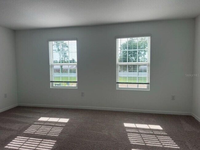 Building Photo - 274 Thompson Rd